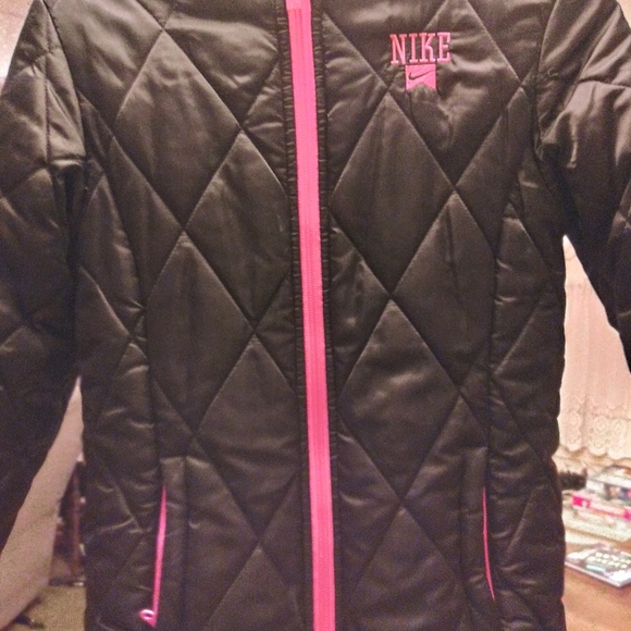 NIKE PUFFY JACKET - Picture 8 of 8